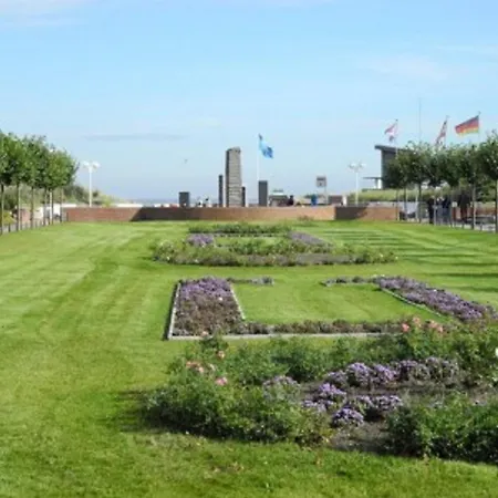 Holiday home Sandrose - *